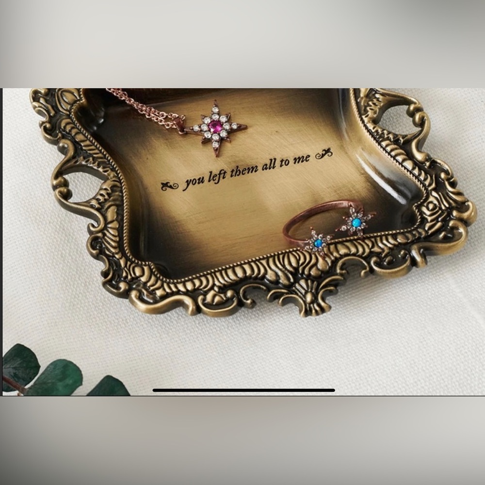 ISO taylor swift Majorie jewelry dish